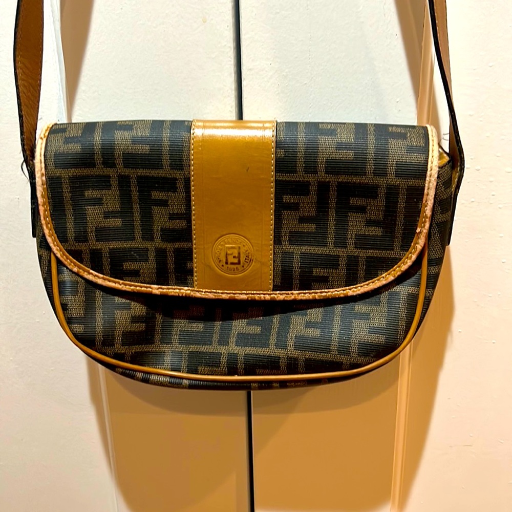 Genuine vintage Fendi shoulder bag